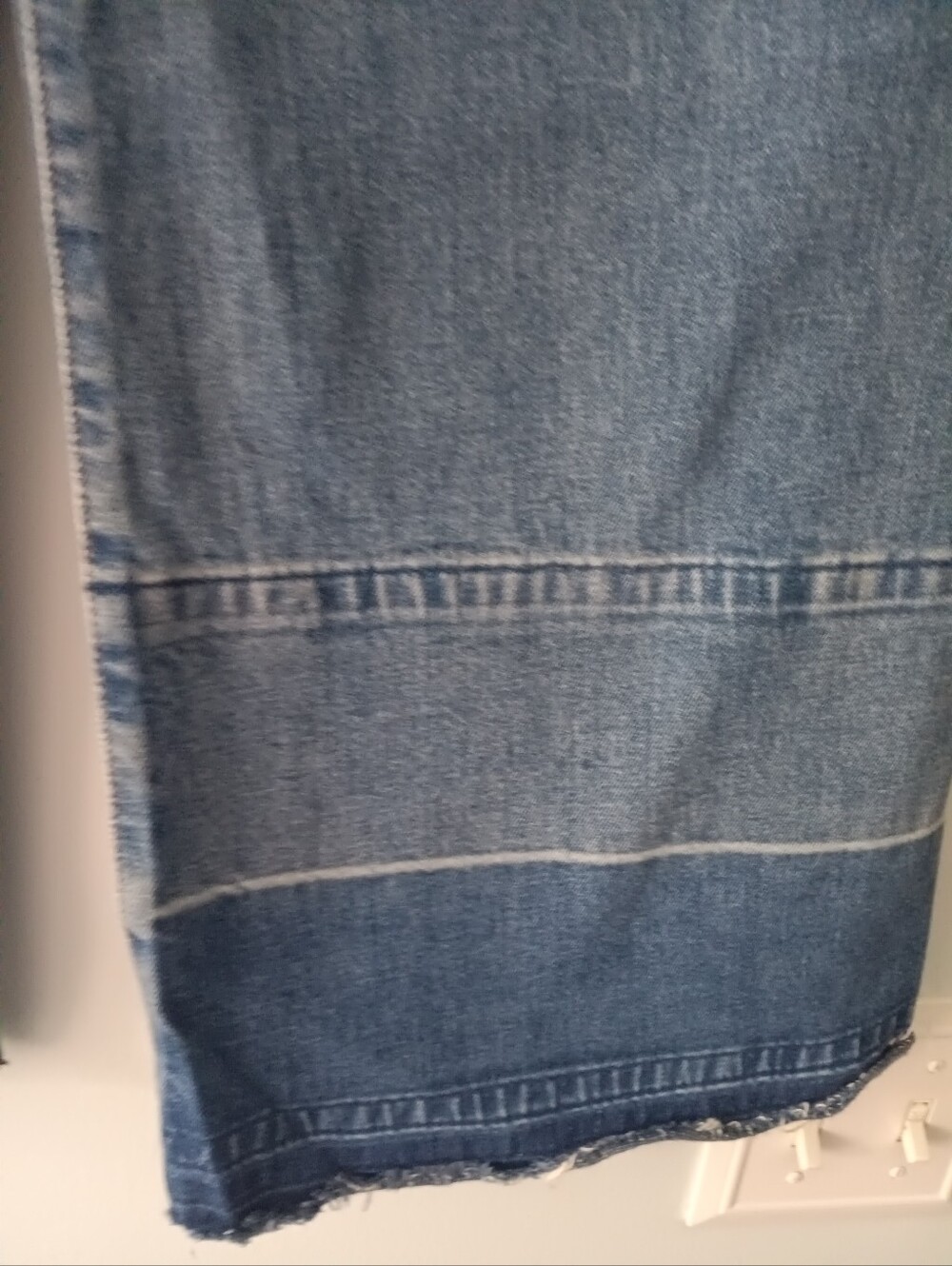 Veronica Beard Grant Blue High Rise Wide Leg Cropped Jeans Raw Hem Denim Size 27 - Picture 5 of 9